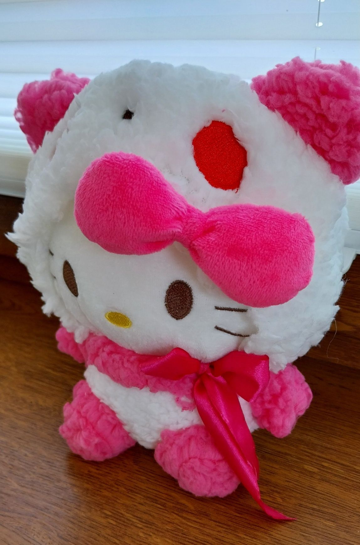 Pluszak Hello Kitty Musisz go Mieć Nowy