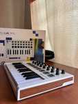 Midi клавіатура Arturia Minilab mk2