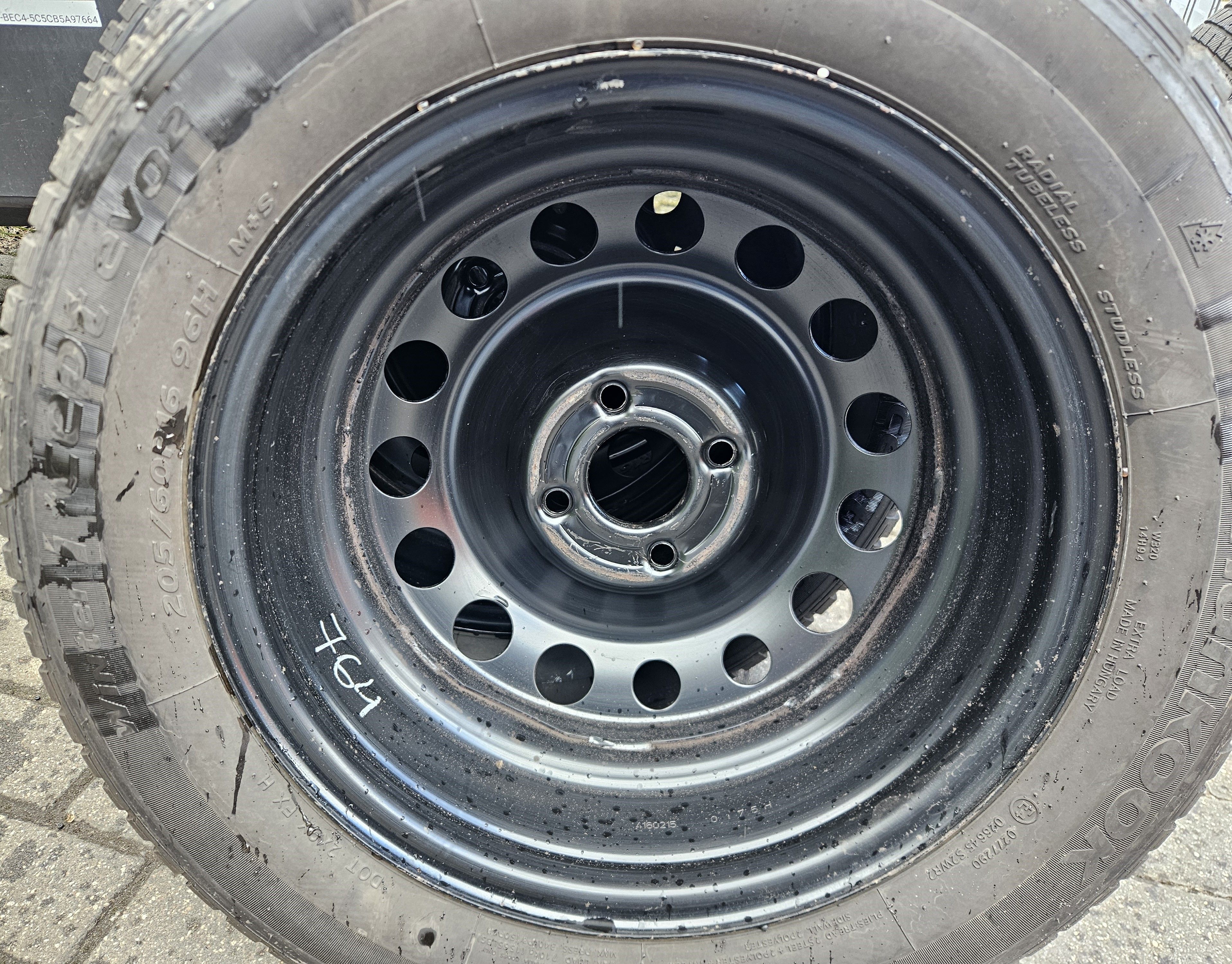 4x Felgi stalowe 6.5 x 16 4x108 ET37,5 Ford EcoSport + czujniki TPMS
