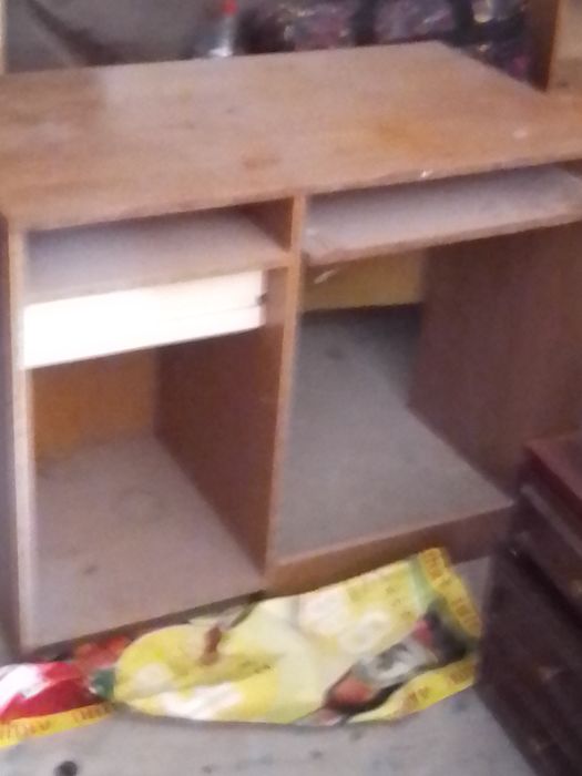 Стол письменный ученический,