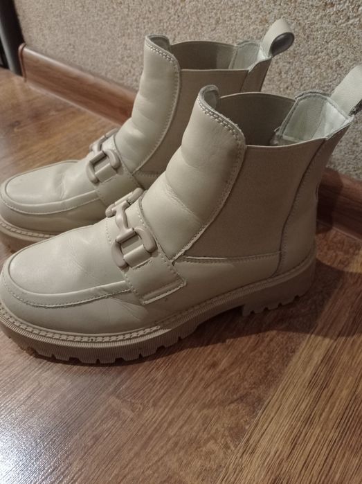 Ботінки жіночі зима.