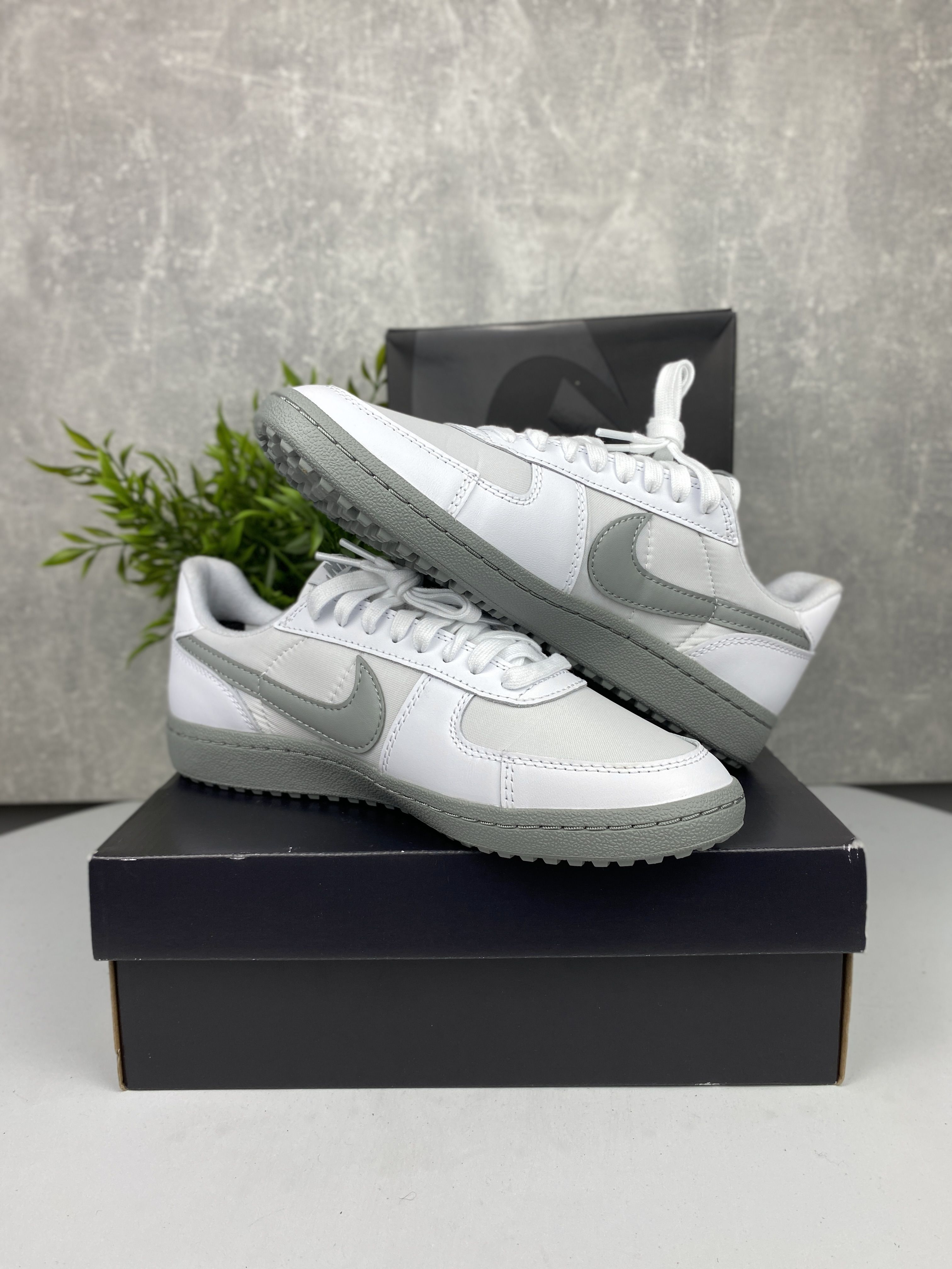 Nowe / buty sneakersy / Nike / Field General 82 SP / r. 41 n104