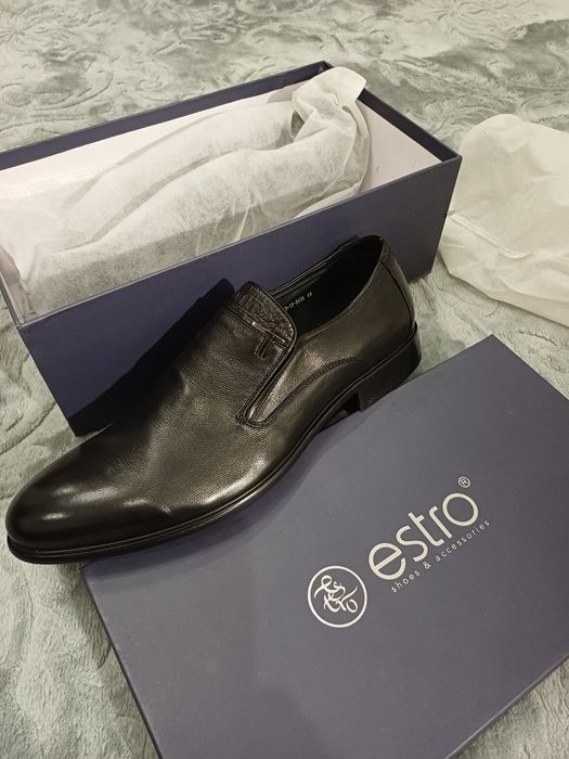 Класичні чоловічі туфлі Estro, 44 розмір. Шкіряні