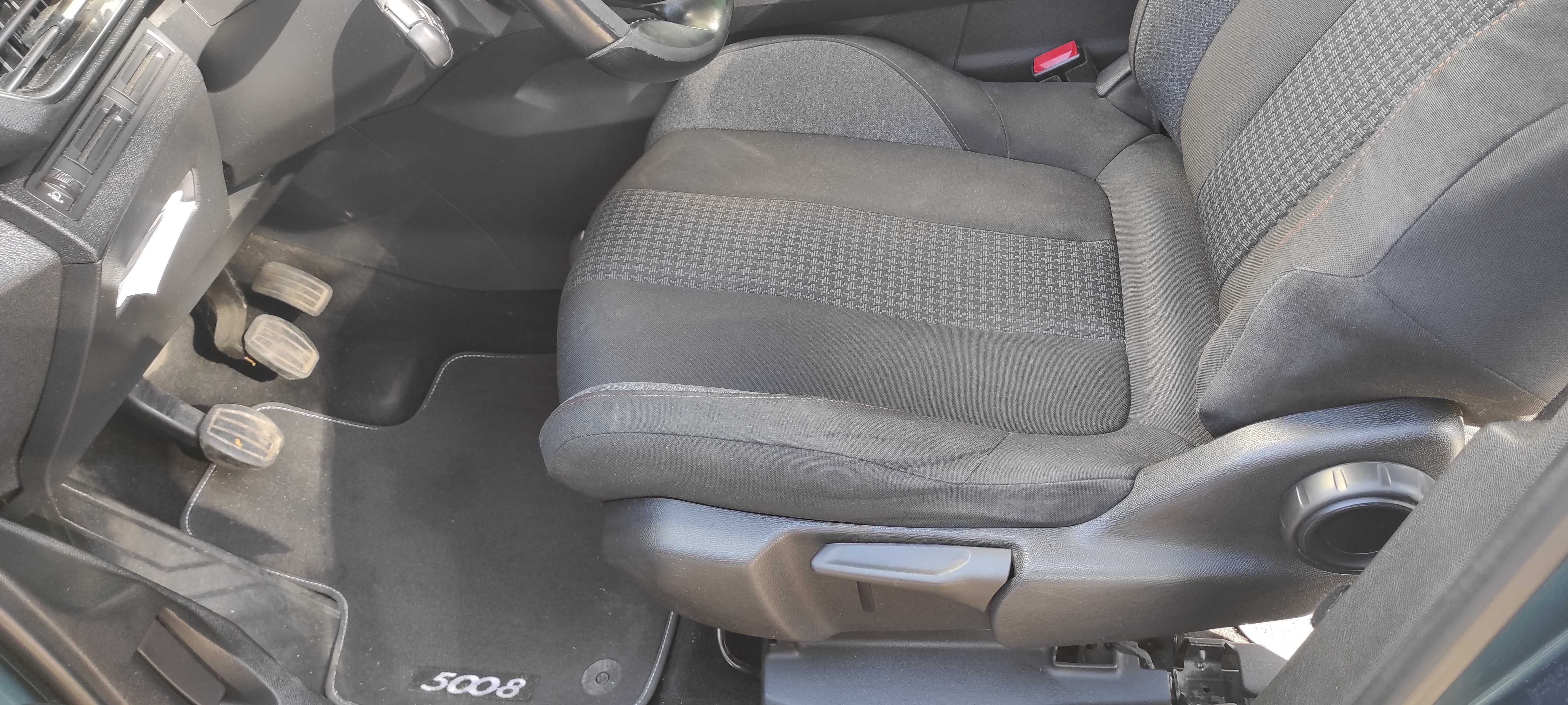 Peugeot 5008 1.6 HDi
