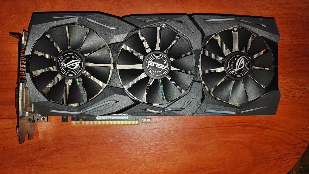 Asus ROG Strix GTX 1070 8gb