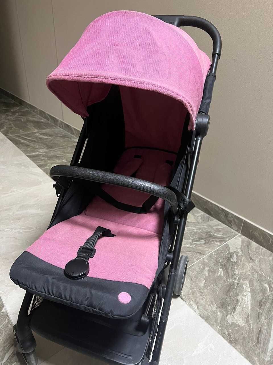 Продам детскую прогулочная коляску в хорошем состоянии Cybex  Beezy