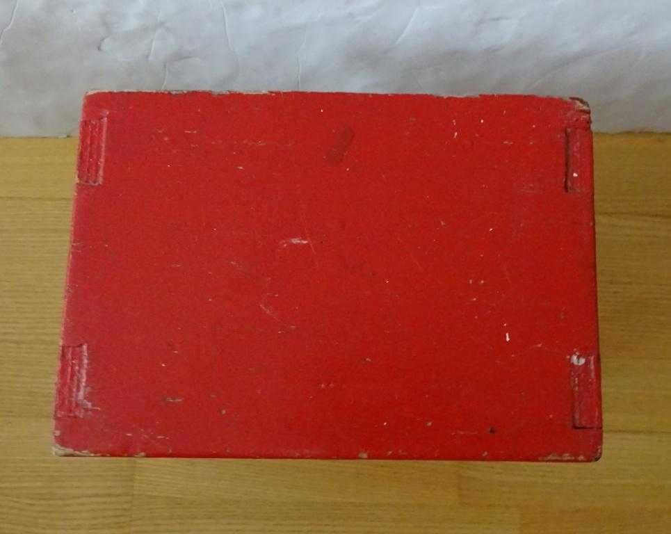 Taboret – Stołeczek Niski Drewniany Ciemnoczerwony