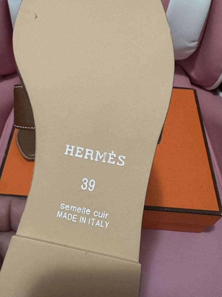 Sandálias Hermes