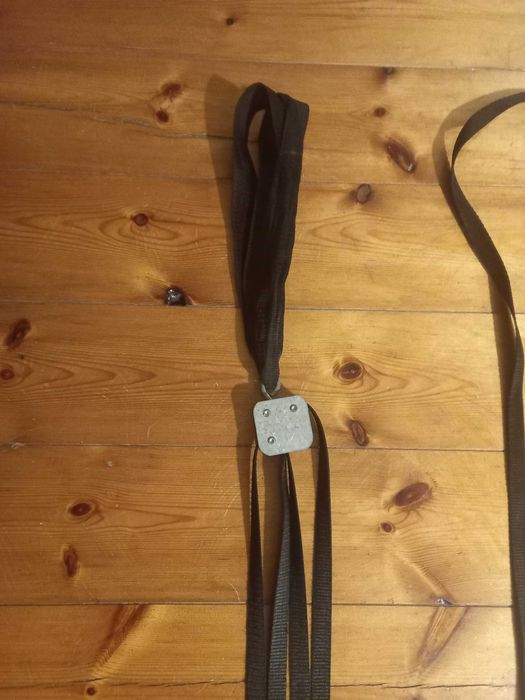 Przyrząd do rozciągania nóg