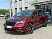 Wynajem Chrysler Pacifica S z gazem 4x4 BUS minivan 7 osobowy