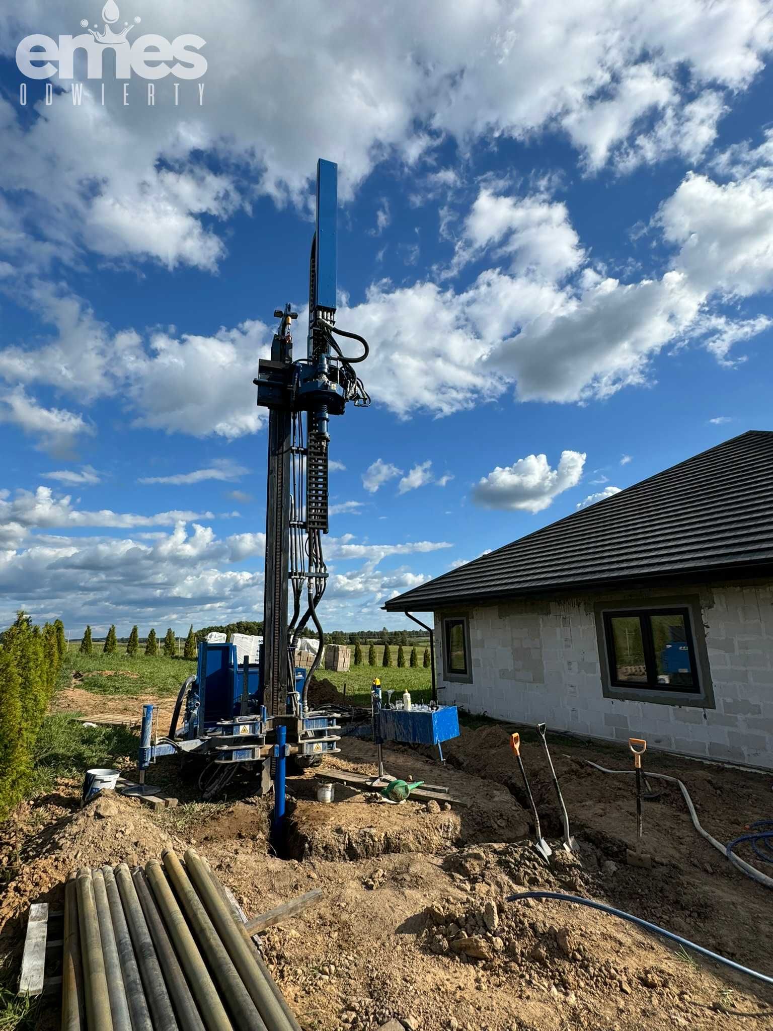 Odwierty pod studnie głębinowe i pompy ciepła, wiercenie
