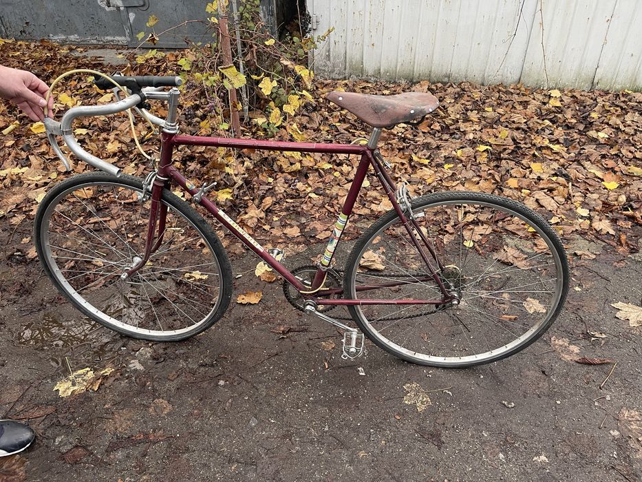 Продам шосейный велосипед старт винтажный