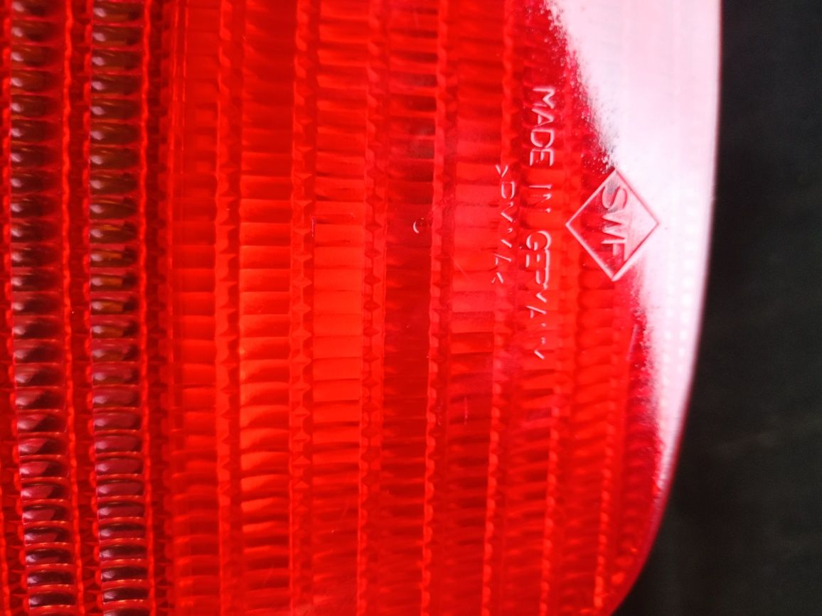 Lampa tylna lewa VW passat B5 kombi przed lift