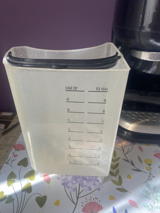 Ekspress do kawy deLonghi