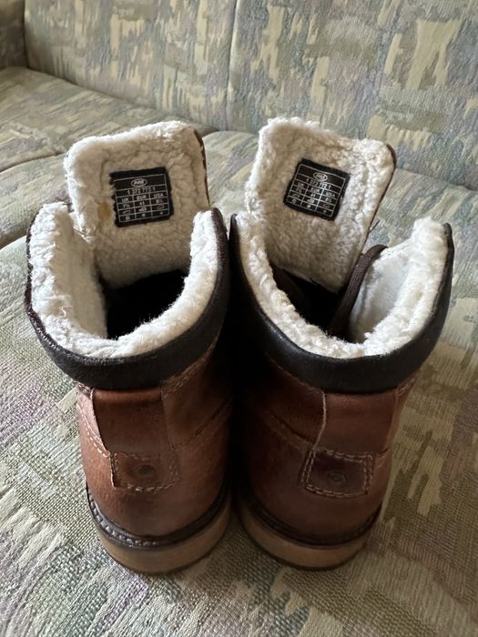 Теплые кожаные ботинки AM 41р.