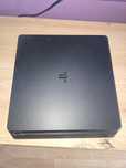 PlayStation 4 mało używany