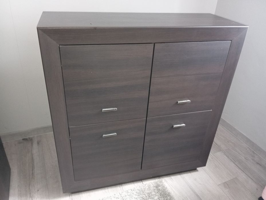 Komoda venge stan dobry