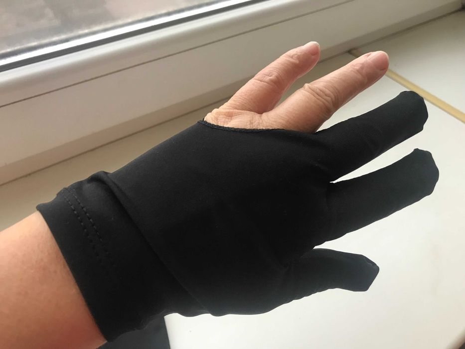 Перчатки черные новые (на 3 пальца)