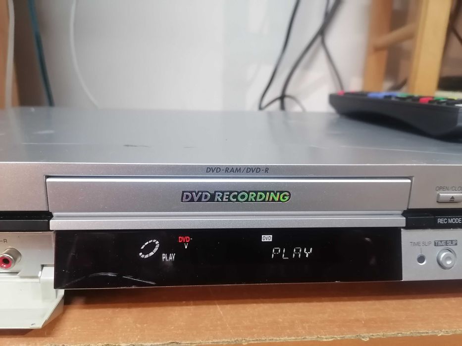 Nagrywarka Panasonic DMR-E50EG DVD Recorder Pilot
