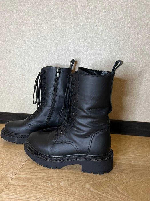 Женские кожаные ботинки / берцы. Демисезон. Размер 38