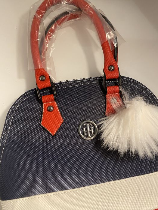 Torebka tommy hilfiger kuferek