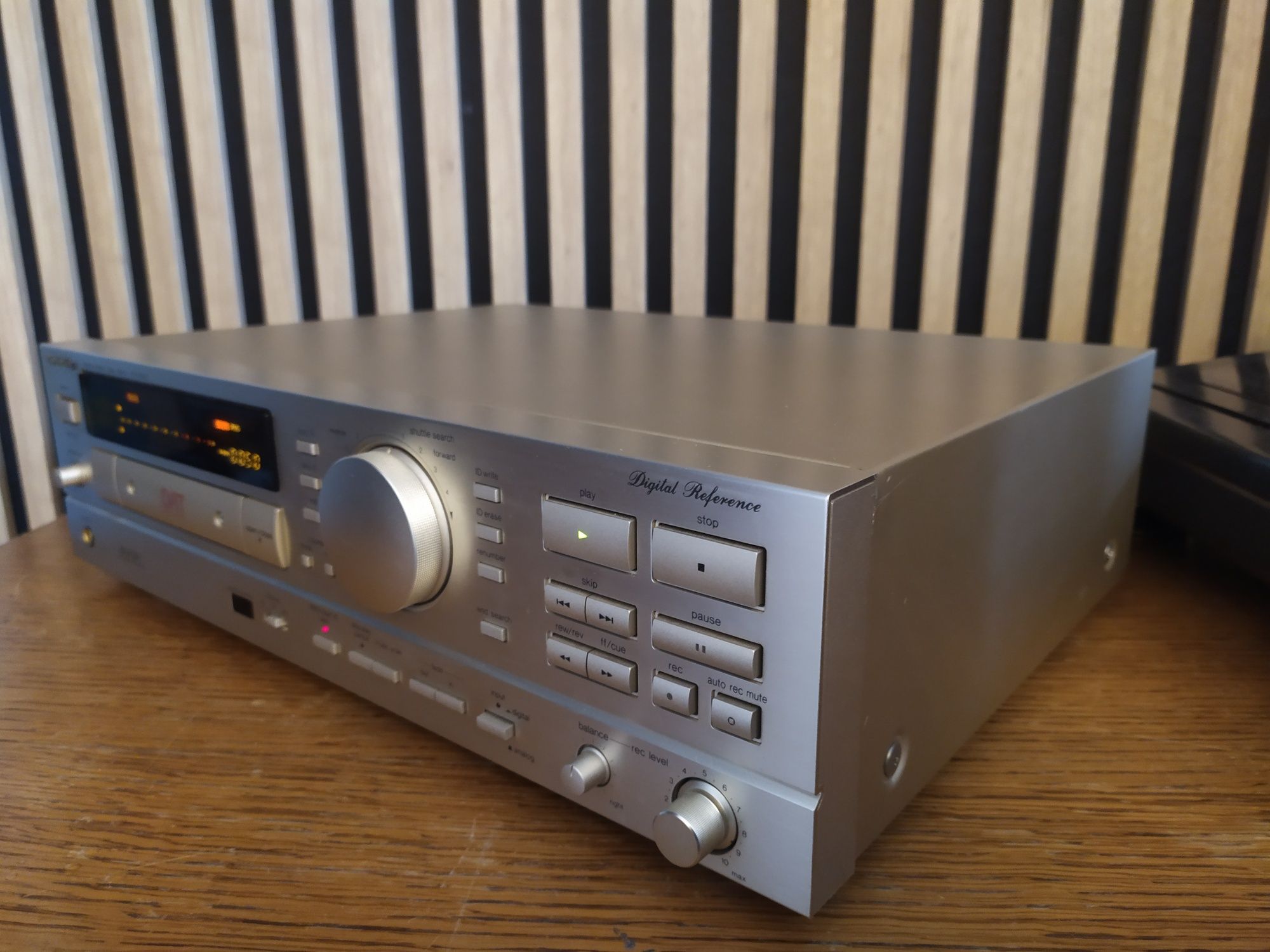 Technics SV DA 10