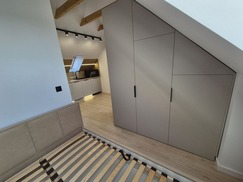 Kawalerka w Gowarzewie  od zaraz w pełni umeblowana, bezposrednio