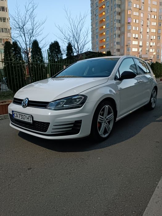 Volkswagen Golf 7 1.8 tsi