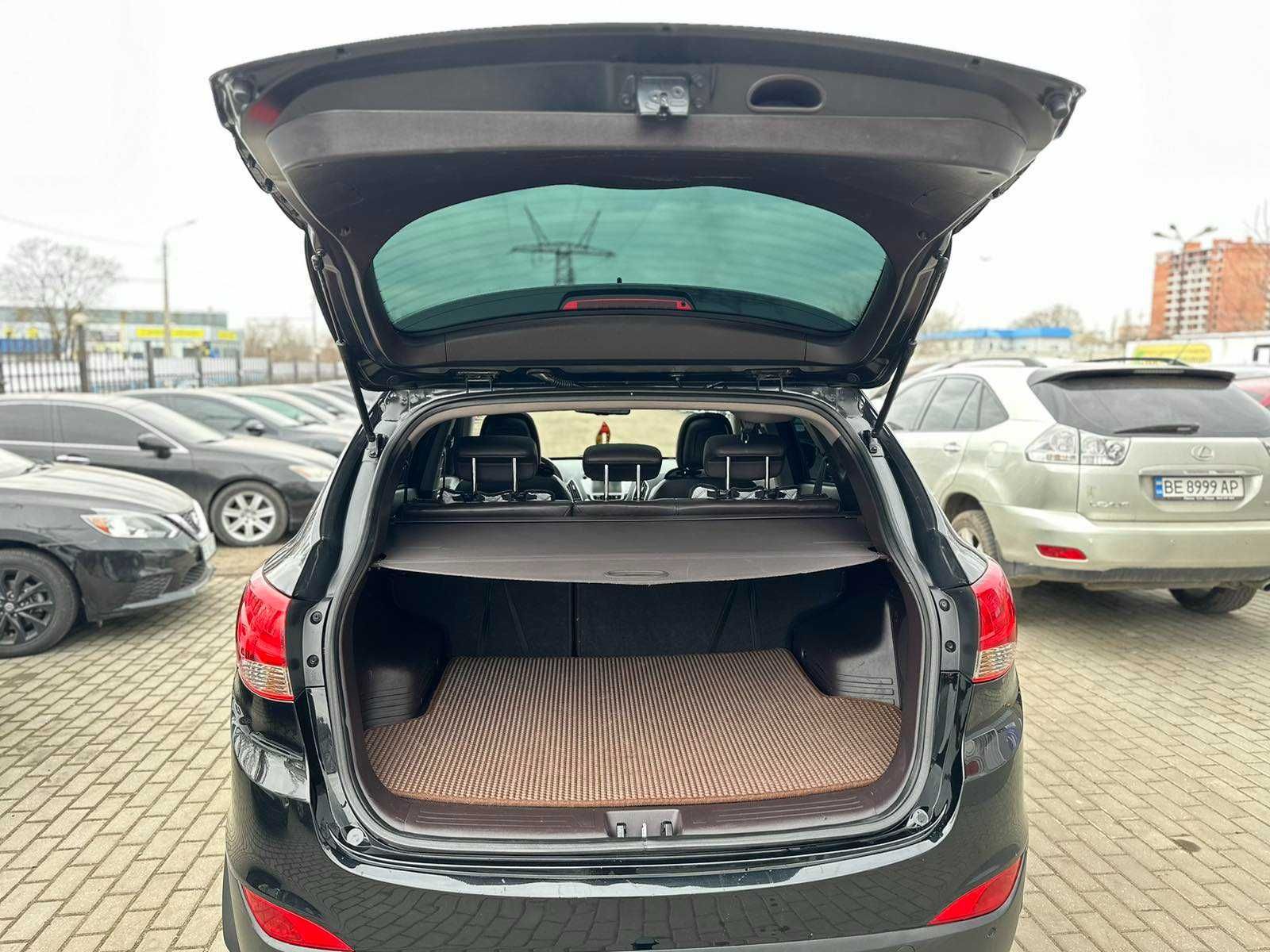 Hyundai ix35 2012 року 2,0 л./дизель