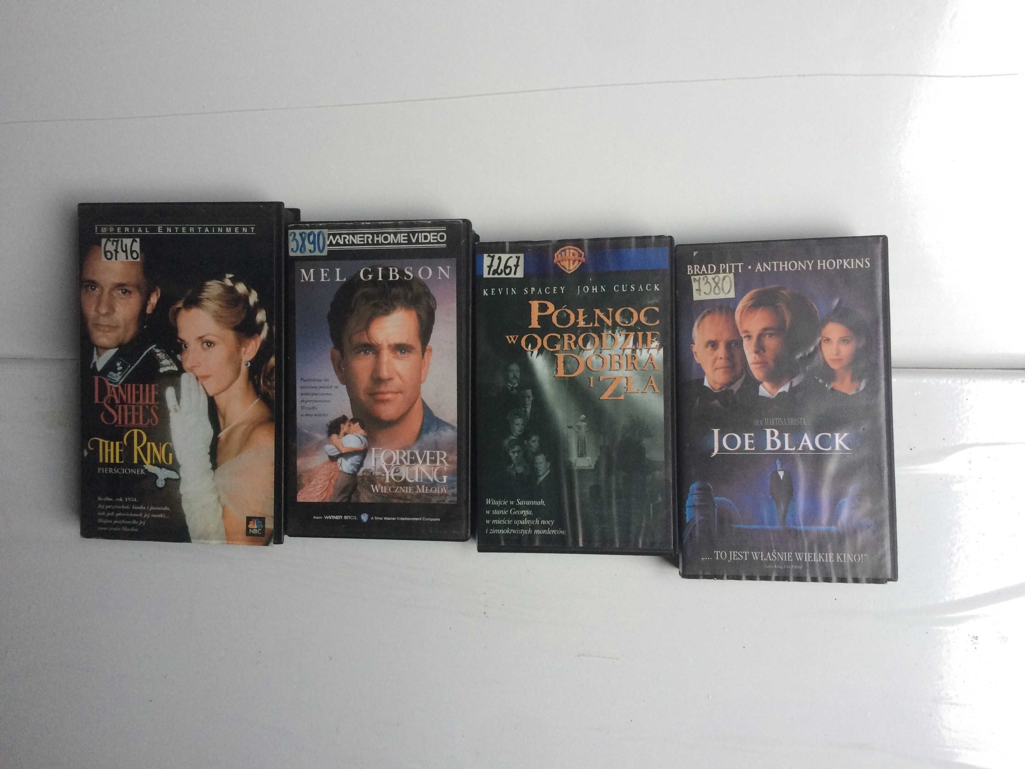 stare Filmy na kasetach VHS Retro kolekcje