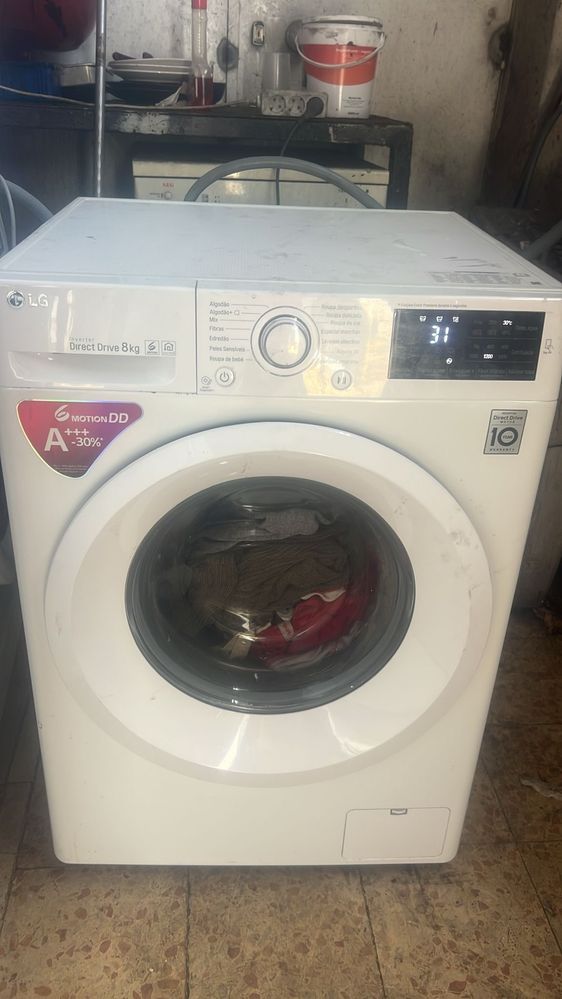Máquina de lavar roupa LG 8kg