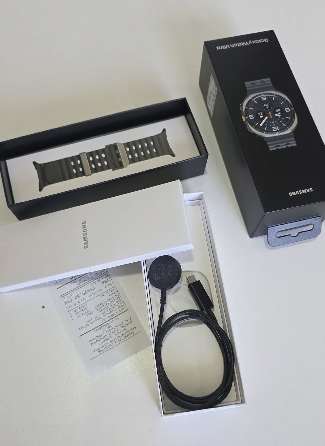 Смарт-годинник SAMSUNG Galaxy Watch Ultra Titanium Silver