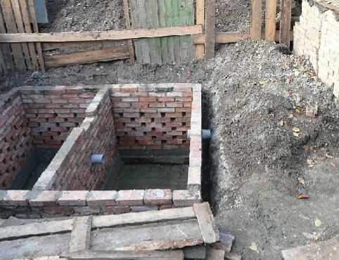 Ремонт/ Реставрация / Строительство сливных / выгребных ям