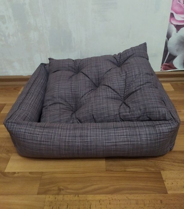 Лежанки, лежаки для кота или собаки