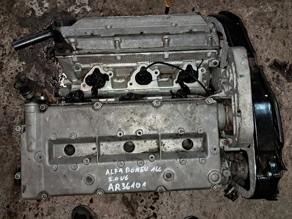 Alfa Romeo 166 3.0 V6 Silnik słupek AR36101