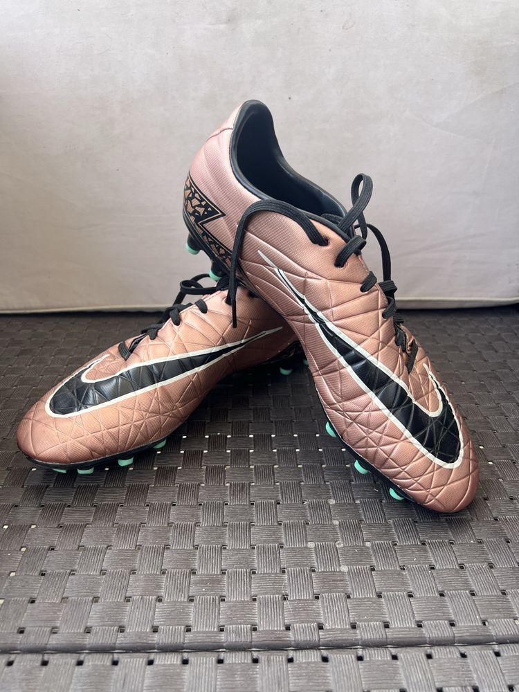 Chuteiras Nike Hypervenom