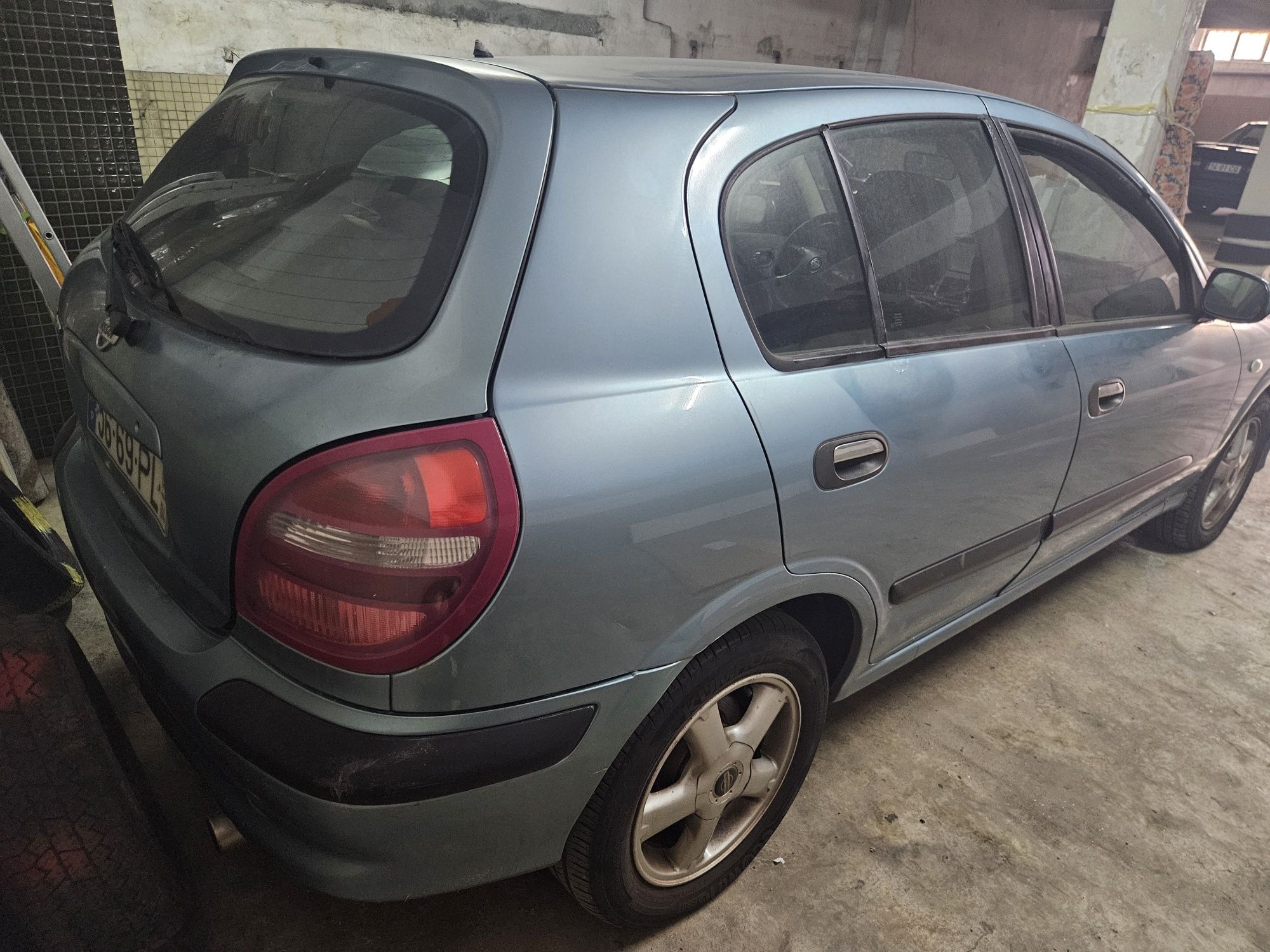 Nissan Almera Gasolina