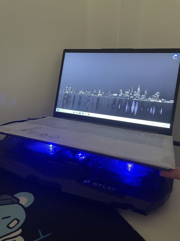 Portatil Lenovo NOVO