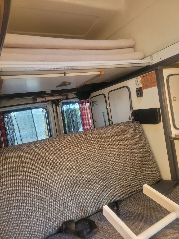 Kamper Kampervan kamperwan  kamper ford Transit 1992 2.5 diesel zabudo