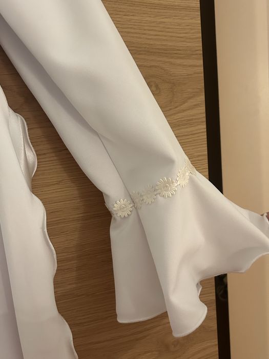 Alba komunijna dla dziewczynki