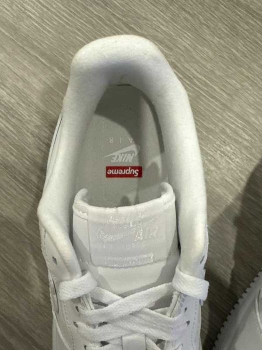 Buty meskie Mokasyny Nike_Air_Force_1_LowSupreme_White r.36