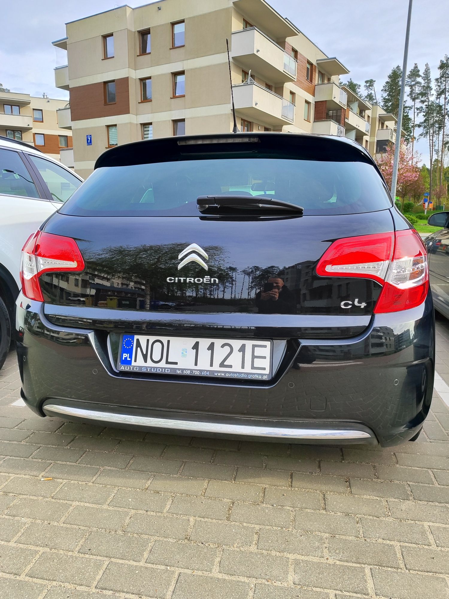 Citroen C4 1.6 benzyna  Godny uwagi...