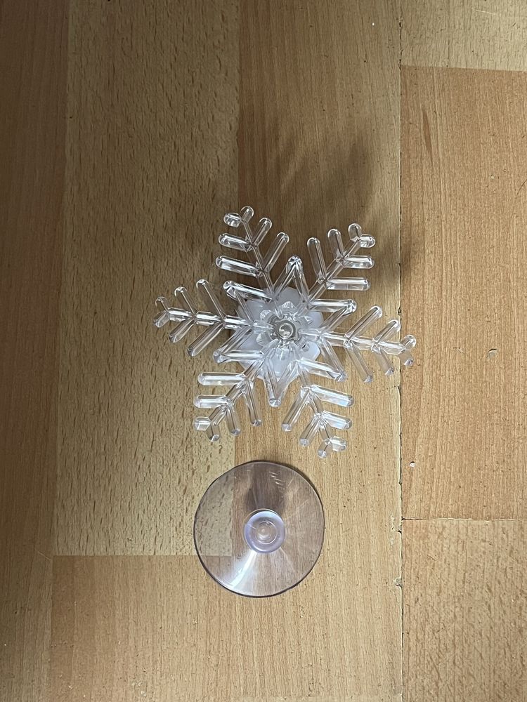 lampka w kształcie płatku śniegu