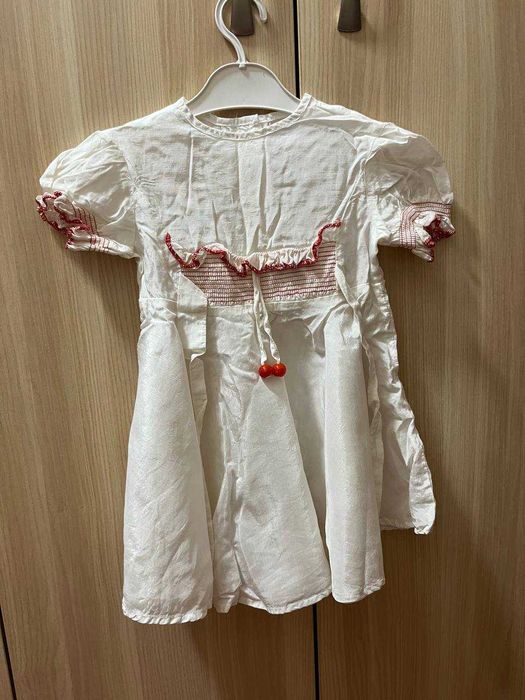 Сукня на дівчинку, набір суконь