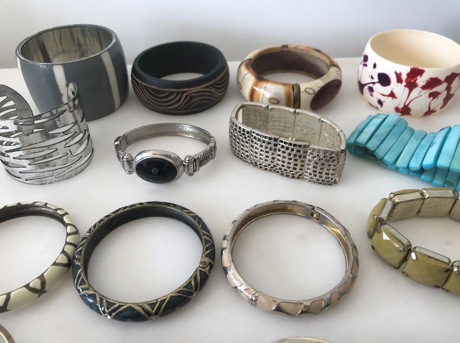 Pulseiras variadas