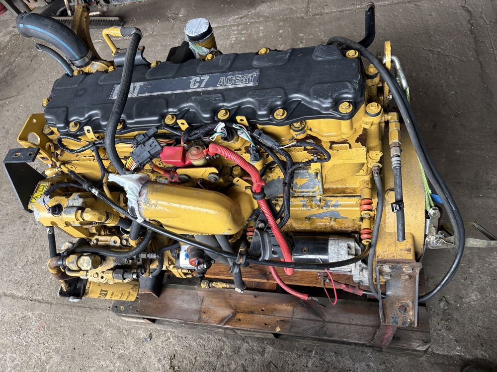 Silnik caterpillar C7 niski przebieg