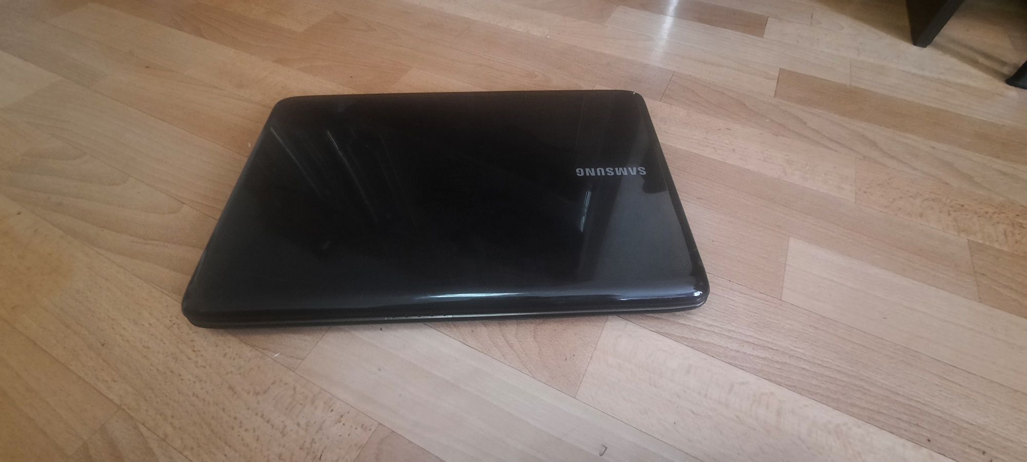 Ноутбук Samsung r538