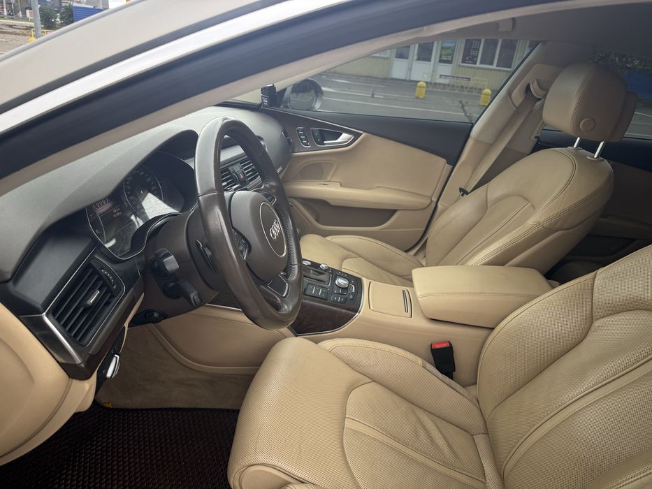 Audi A7 2011 рік Офіційний Чудовий Стан