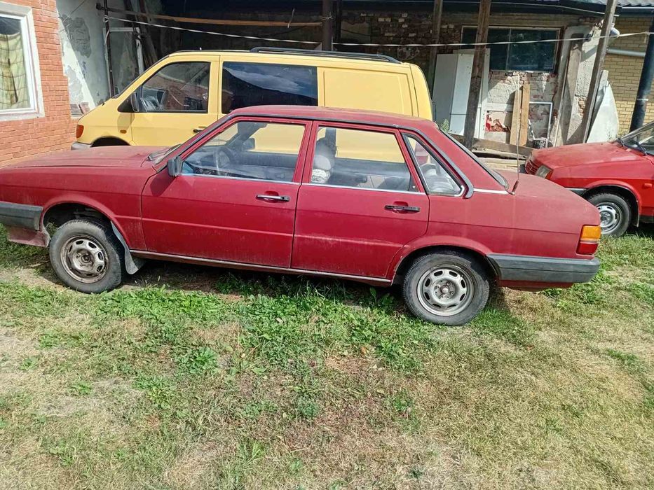 Audi 80 b2 1.8 бензин