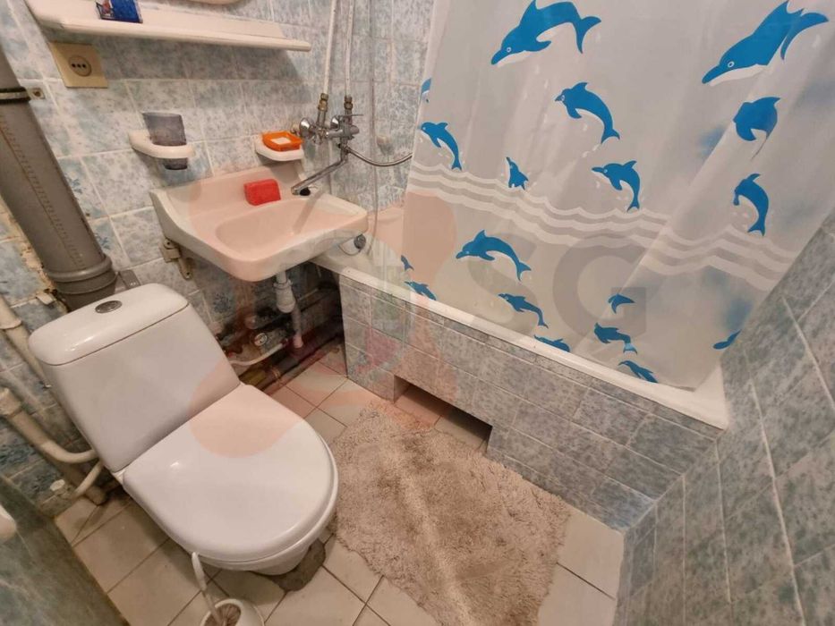 Продам 1 кімнтнатну квартиру вул Сальського 25 метро Дорогожичі Сирець